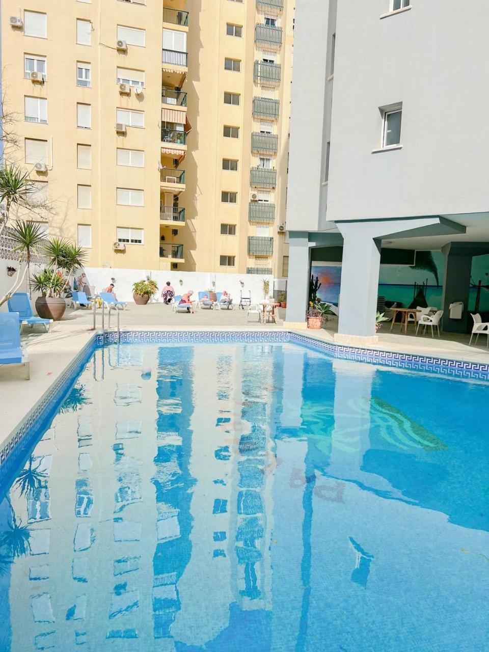 Palm Beach Aparment Sea Views Torremolinos Exterior foto